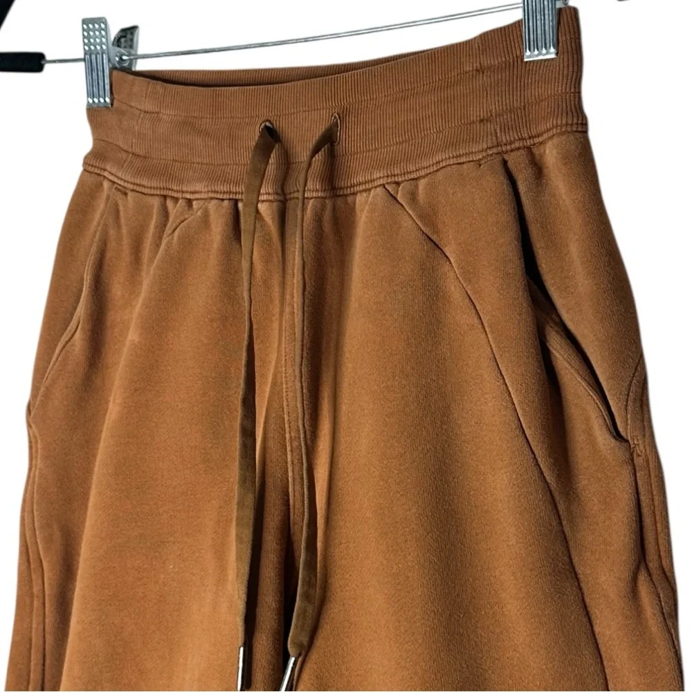 Lululemon Scuba Relaxed High-Rise Jogger Copper Brown Size 0
